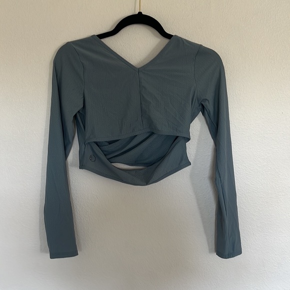 Five Dancewear cross over long sleeve! - Picture 2 of 4